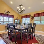 Hammer Creek Hideaway B&B