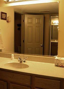 Hammer Creek Hideaway 2*